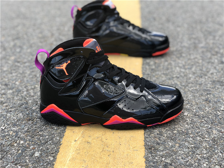 retro 7 black