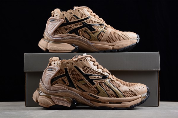 Balenciaga Runner Sneaker in Brown mesh and nylon