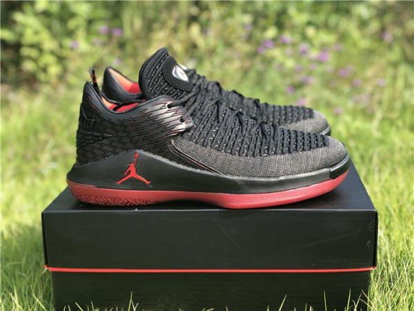 Air Jordan 32 Low "Last Shot"