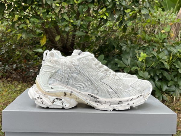 Balenciaga Runner Sneaker White (2023)