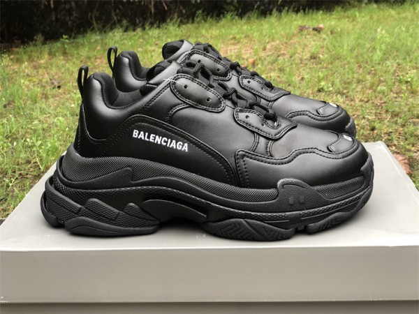 BalenciagaTriple S Sneaker in Black