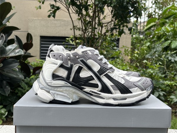 Balenciaga Runner Sneaker in grey, white and black nylon and suede ike fabric