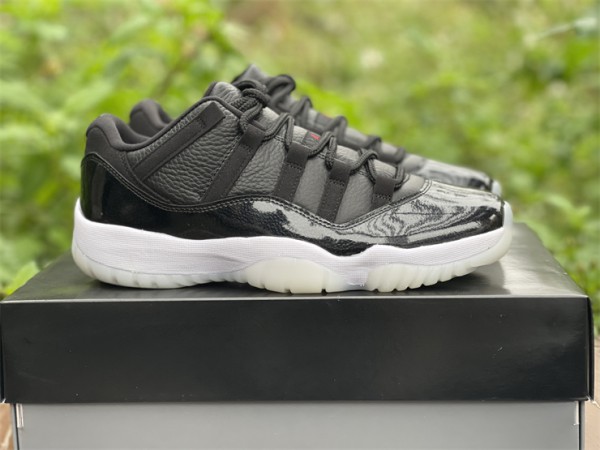 Air Jordan 11 Low 72-10 (2022)