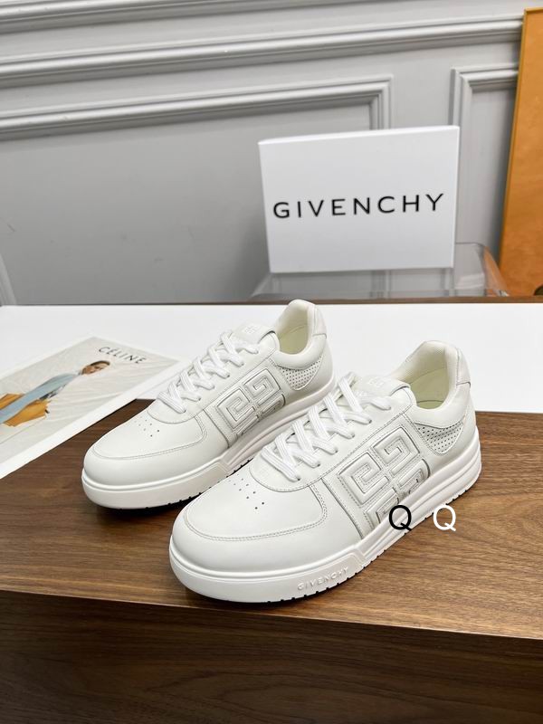 Givenchy White Leather Low Top Sneaker