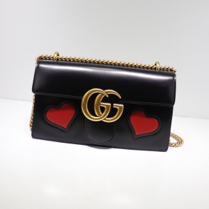 Gucci GG Marmont leather shoulder bag