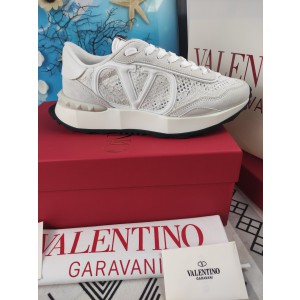 Valentino Garavani VLogo Signature Lacerunner Sneakers