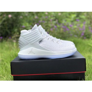 Air Jordan 32 "Pure Platinium"