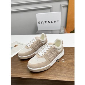 Givenchy Nude White Leather Low Top Sneaker