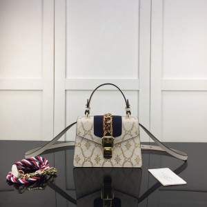 Gucci Sylvie leather mini bag