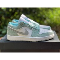 Air Jordan 1 Low New Emerald