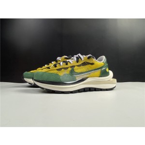 Sacai x Nike VaporWaffle Tour Yellow Stadium Green CV1363-700