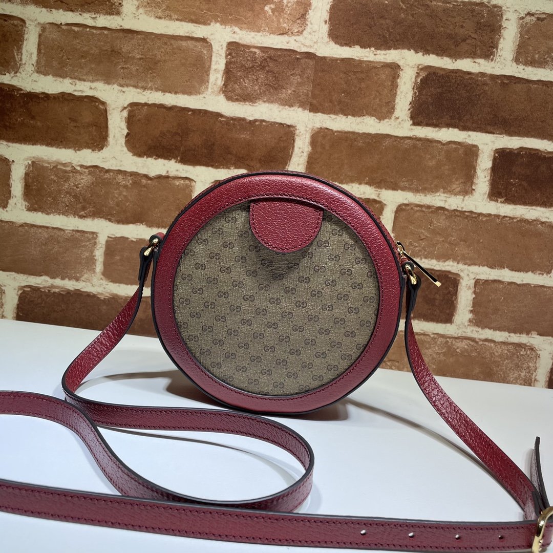 Doraemon x Gucci shoulder bag ModKicks