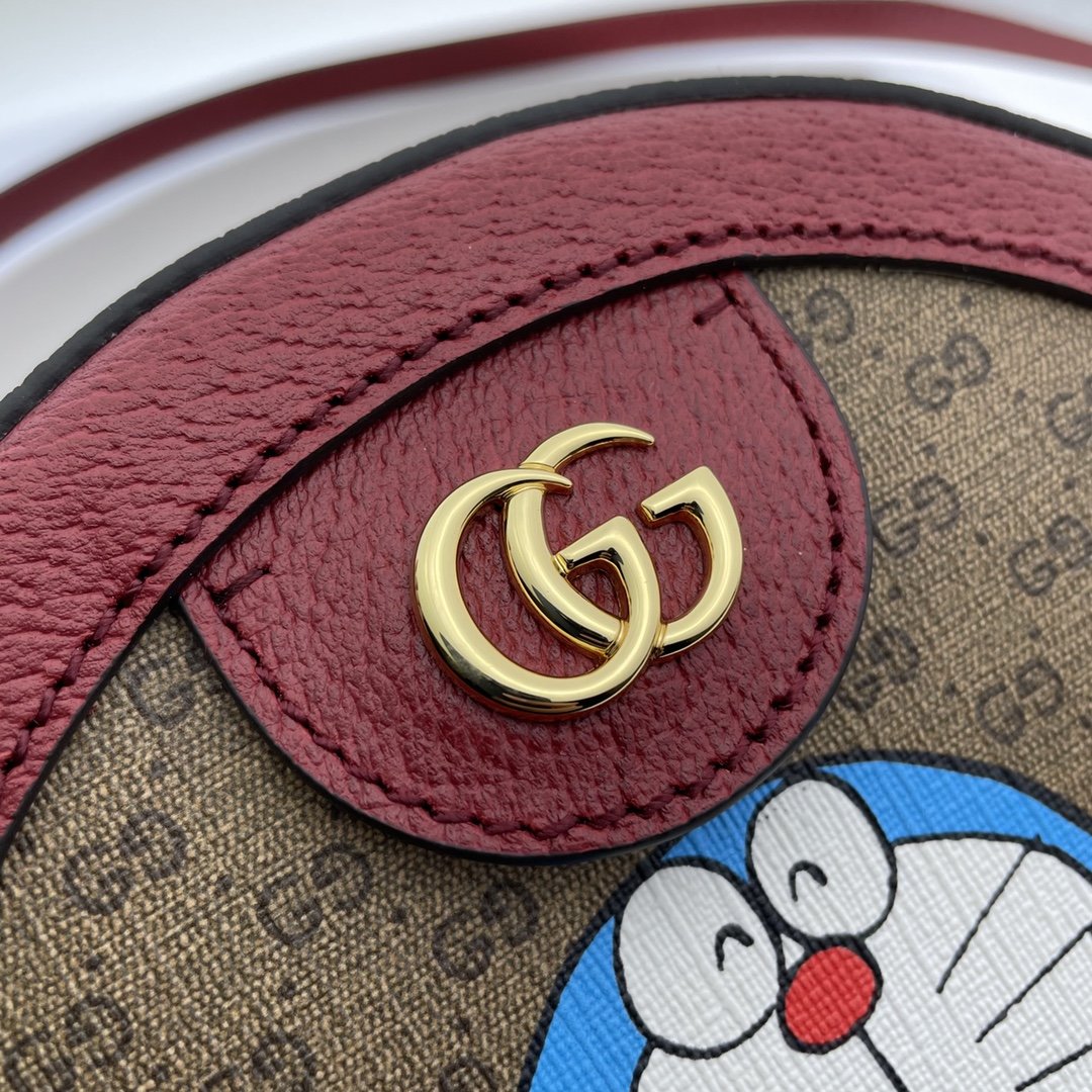 Doraemon x Gucci shoulder bag ModKicks