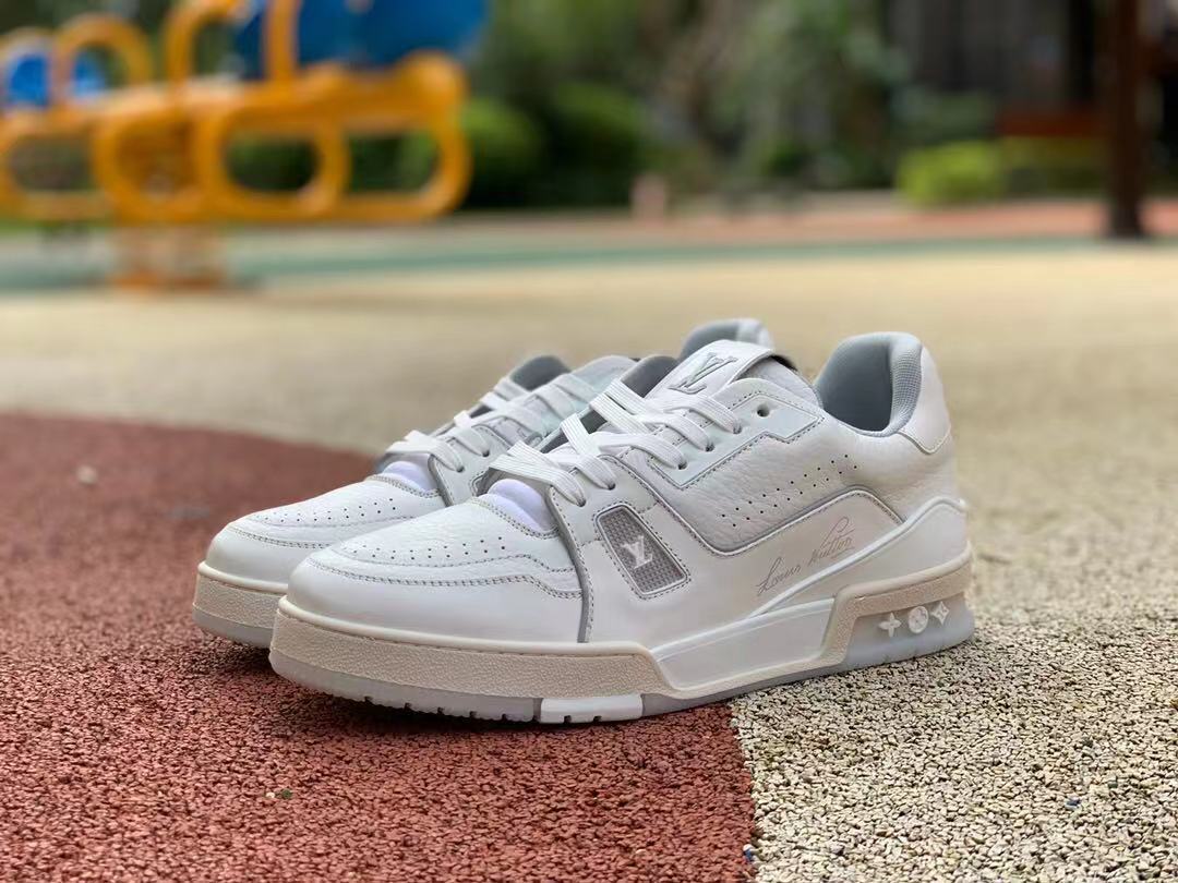 louis vuitton trainer low